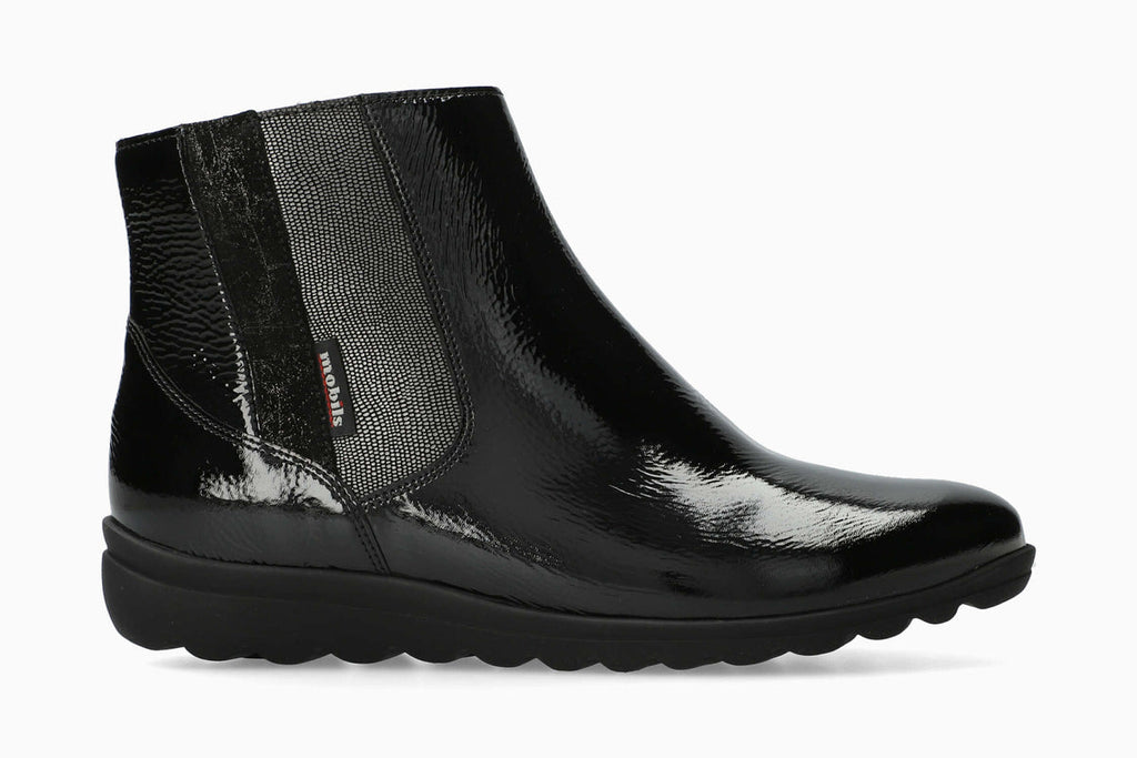 Neora - Black | M9DC
