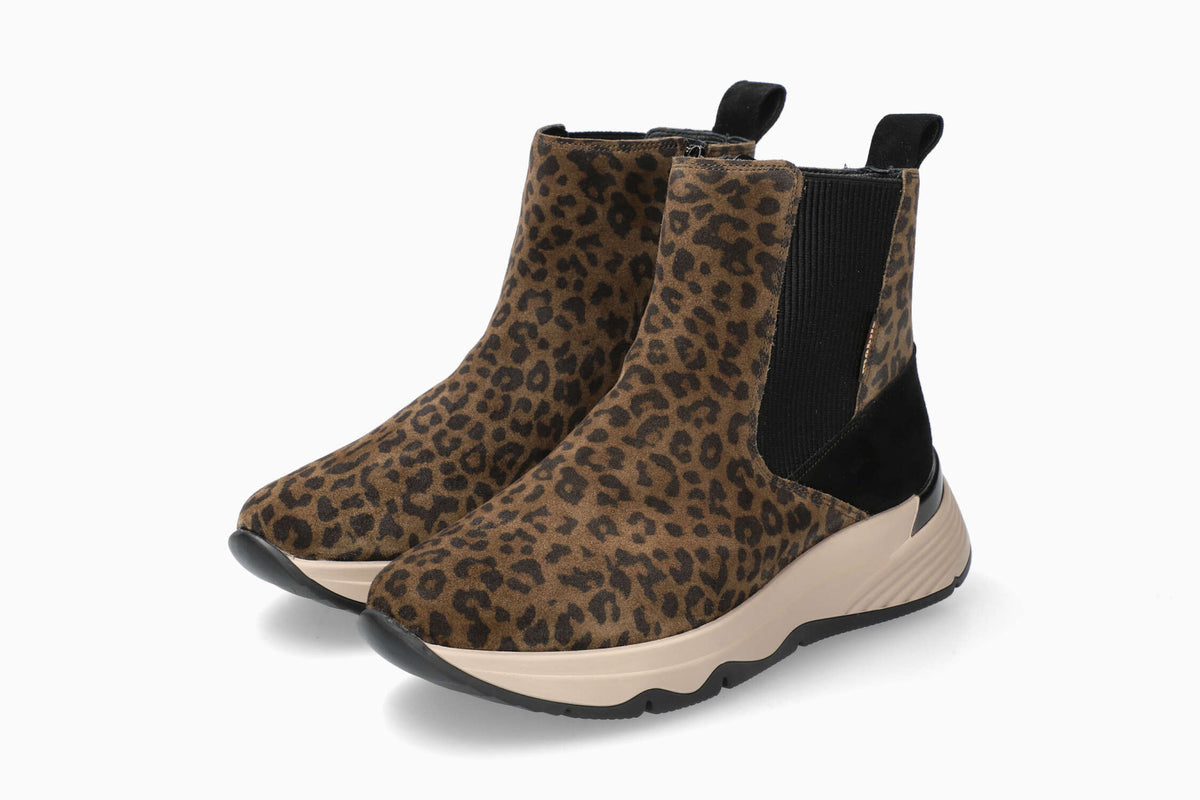 Lyvia - Dark Brown | M9HX
