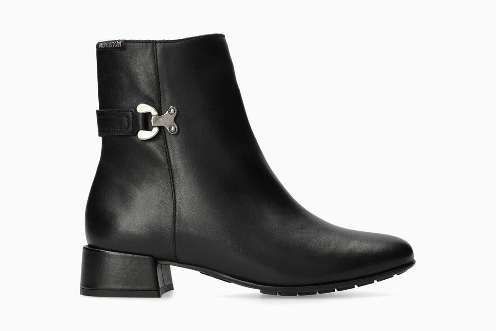 Johana - Black | MQ19