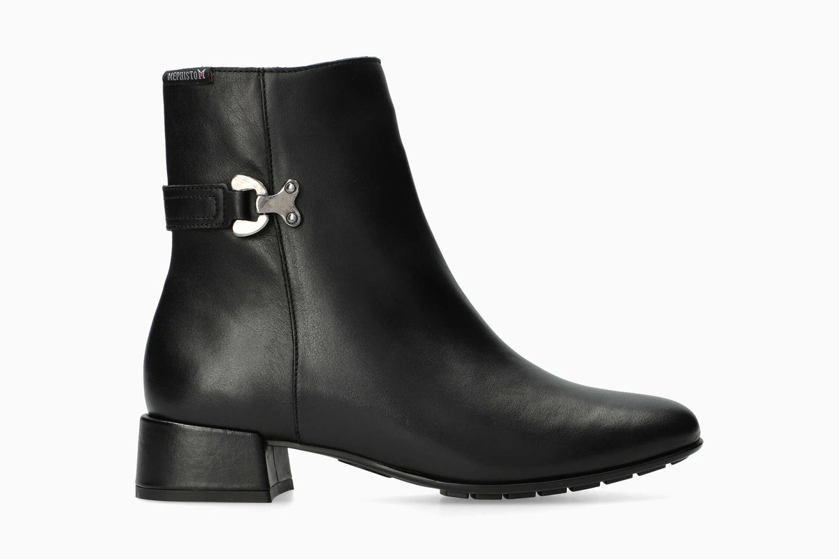 Johana - Black | MQ19